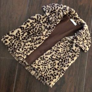 Girls leopard print minke vest